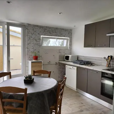 بيت للعطل A L'oree Des Champs, 3 Etoiles, Climatise, Lit King-size *