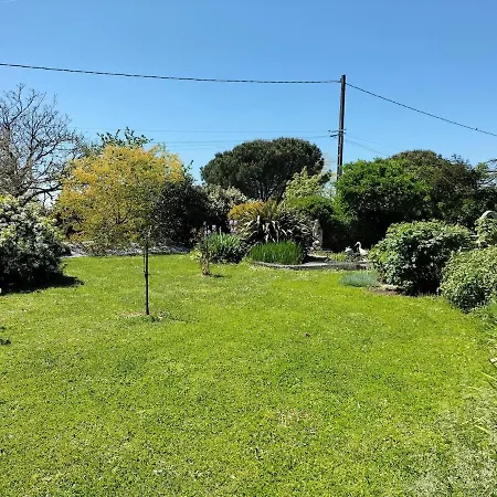 A L'oree Des Champs, 3 Etoiles, Climatise, Lit King-size *