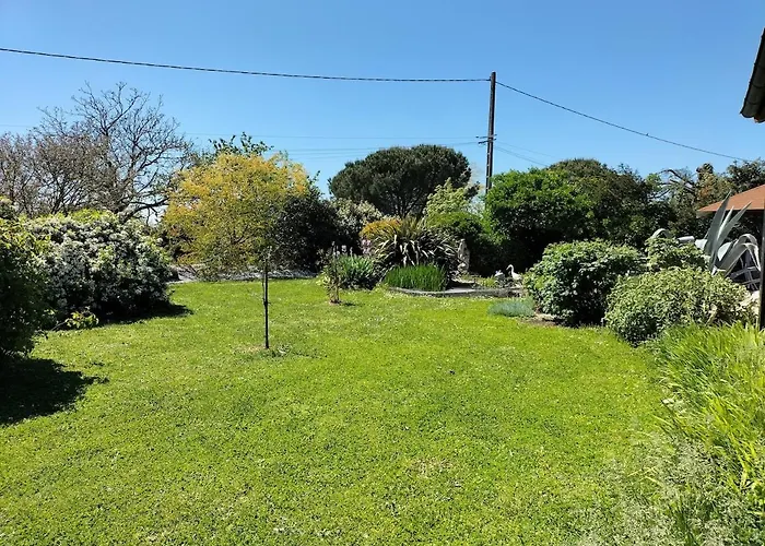 A L'oree Des Champs, 3 Etoiles, Climatise, Lit King-size *